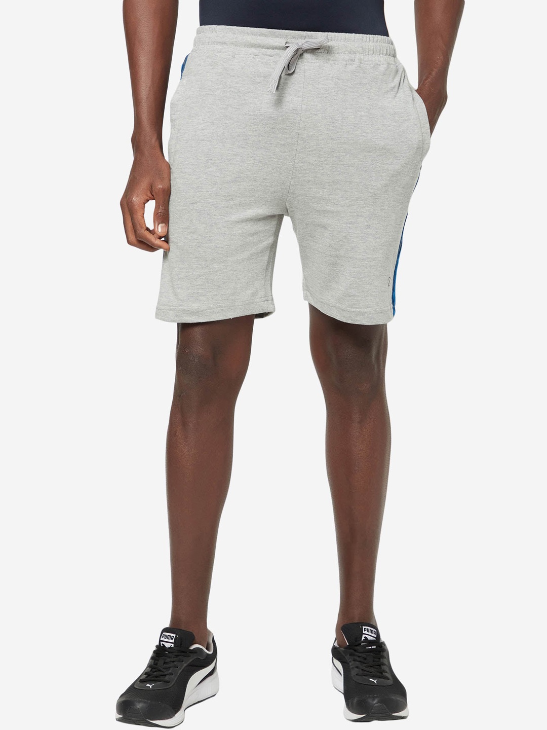 

SPORTO Men Grey Melange Mid-Rise Sports Shorts