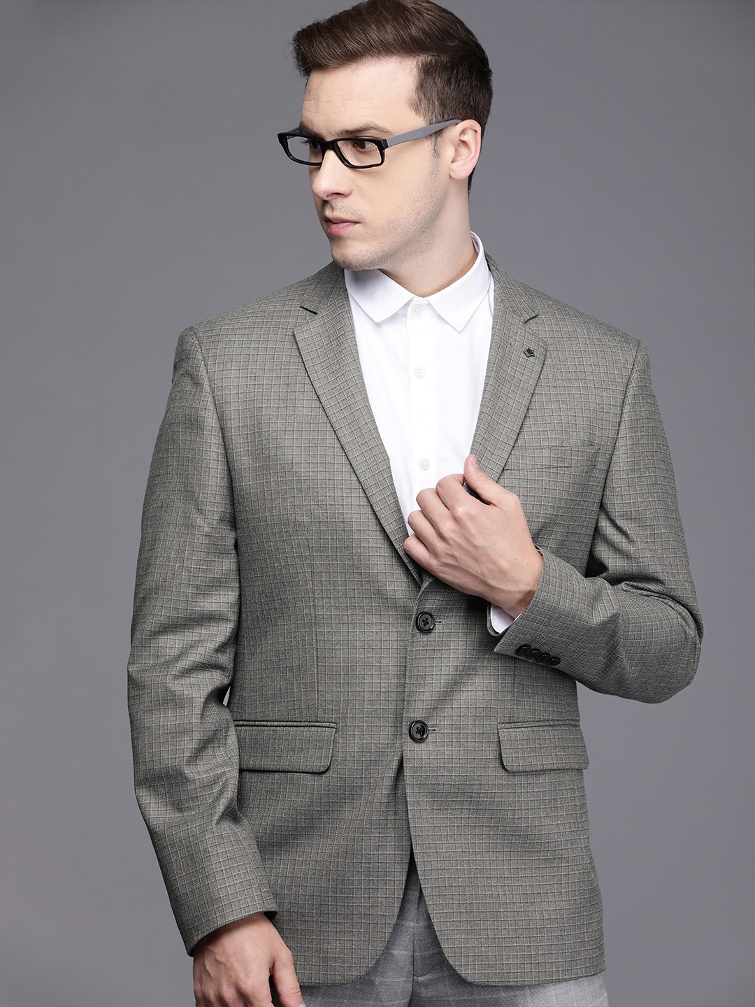 

Louis Philippe Men Grey & Brown Slim-Fit Single-Breasted Pure Cotton Blazer