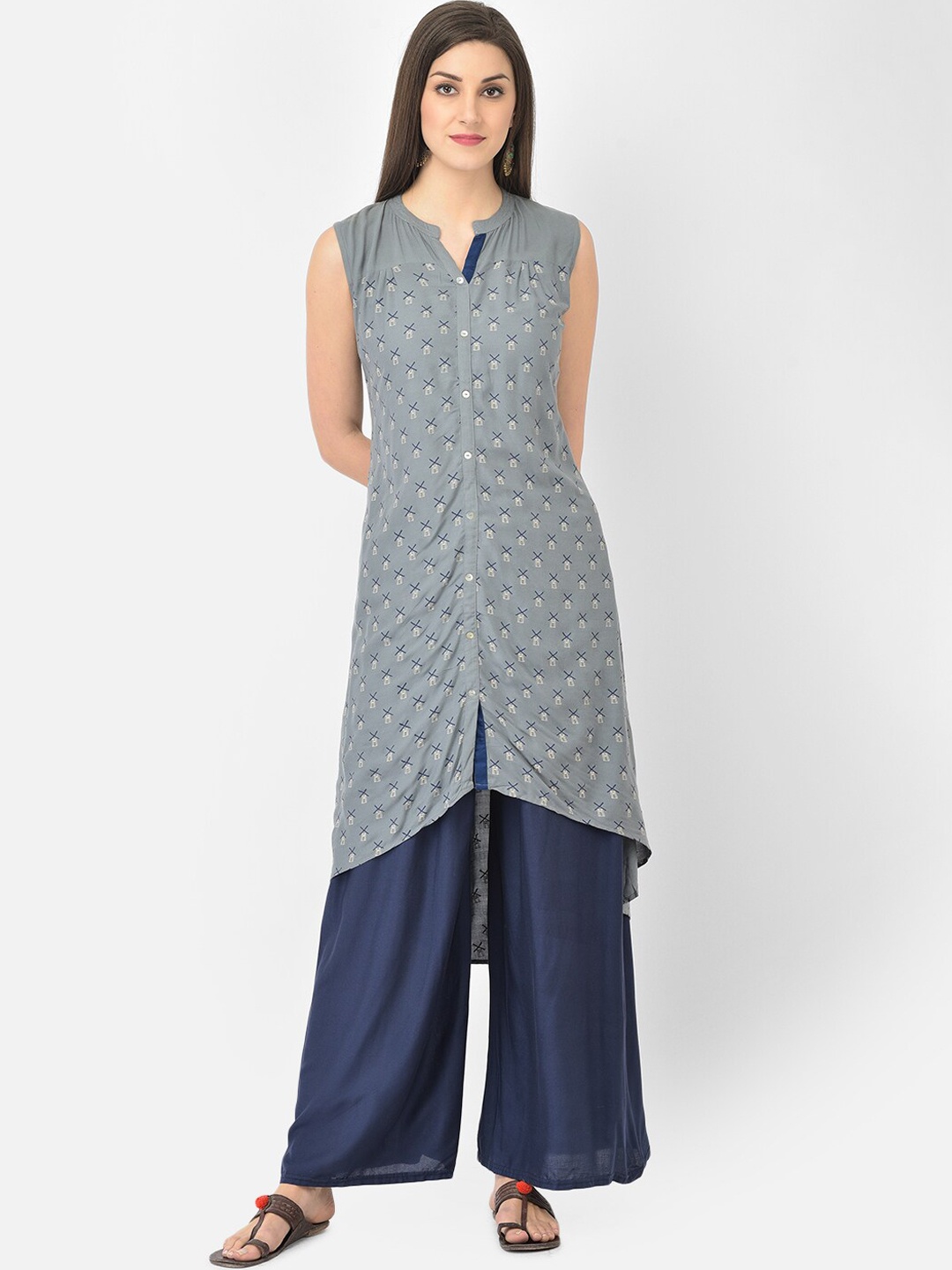 

Span Women Grey & Navy Blue Geometric Printed High-Low A-Line Kurta