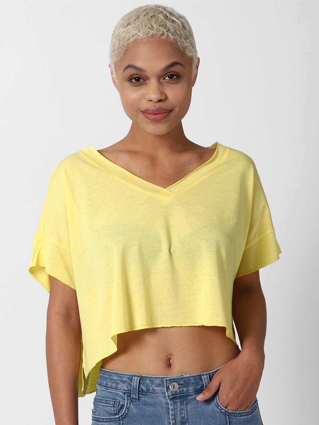 

FOREVER 21 Yellow Solid Extended Sleeves Boxy Crop Top