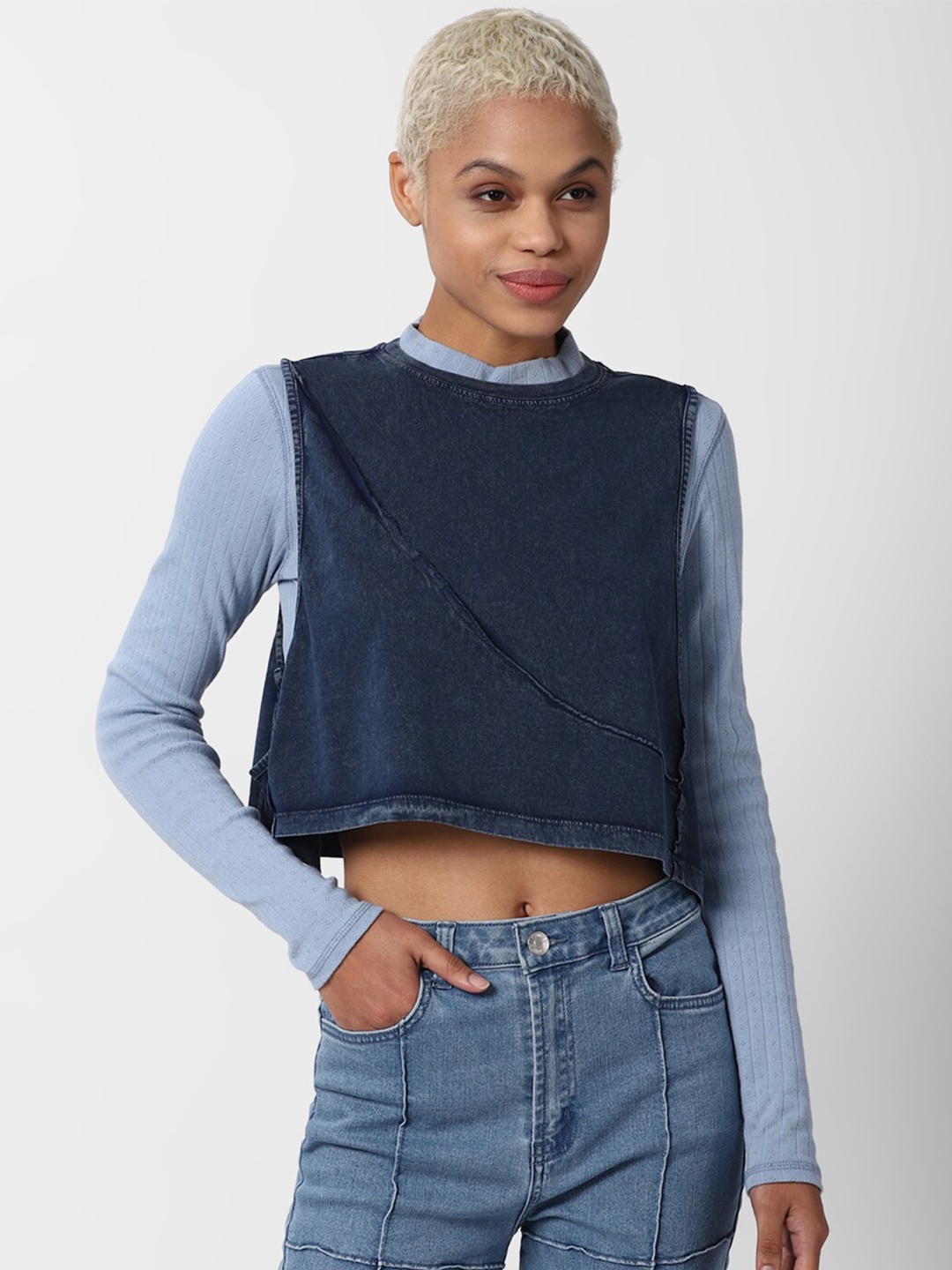 

FOREVER 21 Navy Blue Solid Crop Top