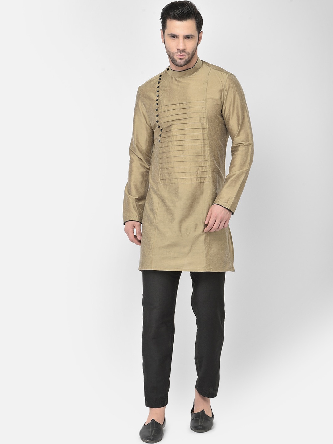 

DEYANN Men Brown & Black Kurta with Trouser set
