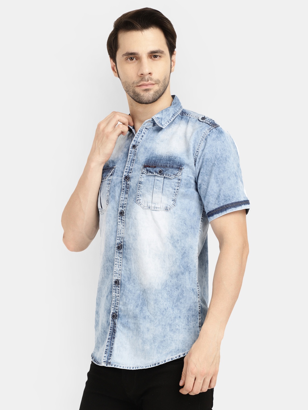 

V-Mart Men Blue Standard Slim Fit Faded Casual Shirt