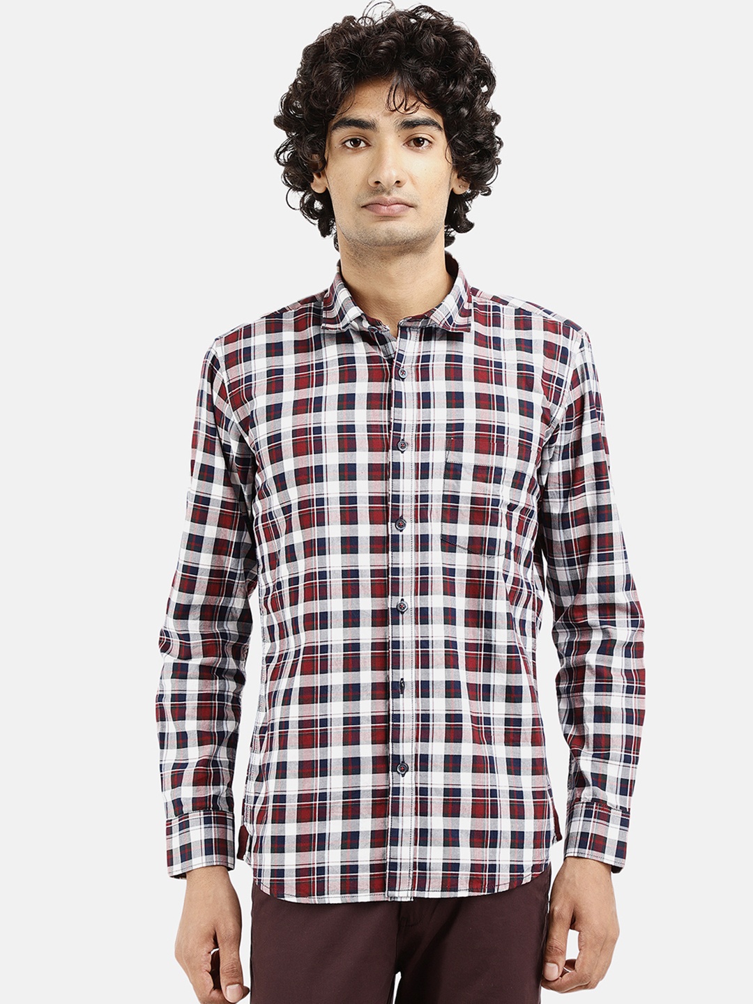 

V-Mart Men Red Tartan Checks Checked Standard Cotton Casual Shirt