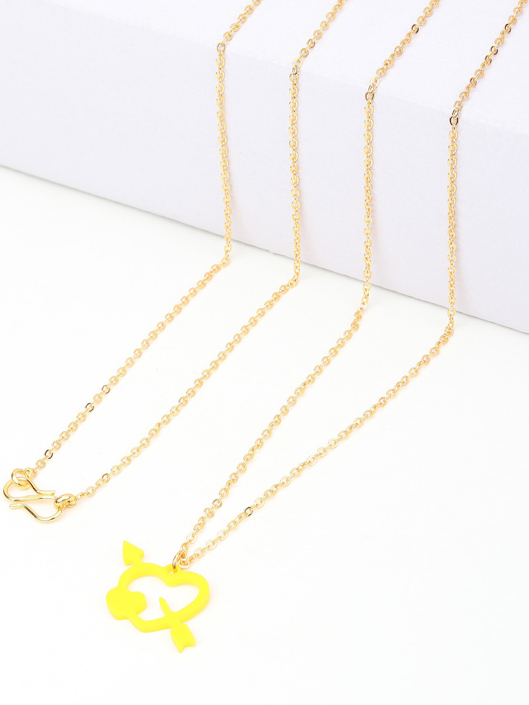 

Goldnera Women Yellow & Gold-Toned Charm Pendant With Chain