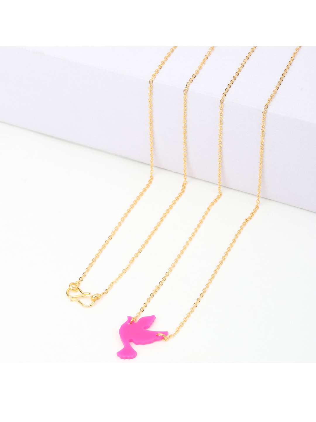 

Goldnera Pink Bird Charm Pendant with Chain