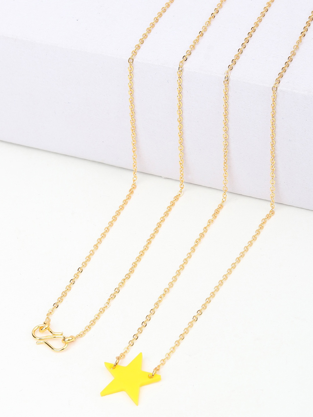 

Goldnera Women Gold Plated & Yellow Star Shaped Pendant With Chain