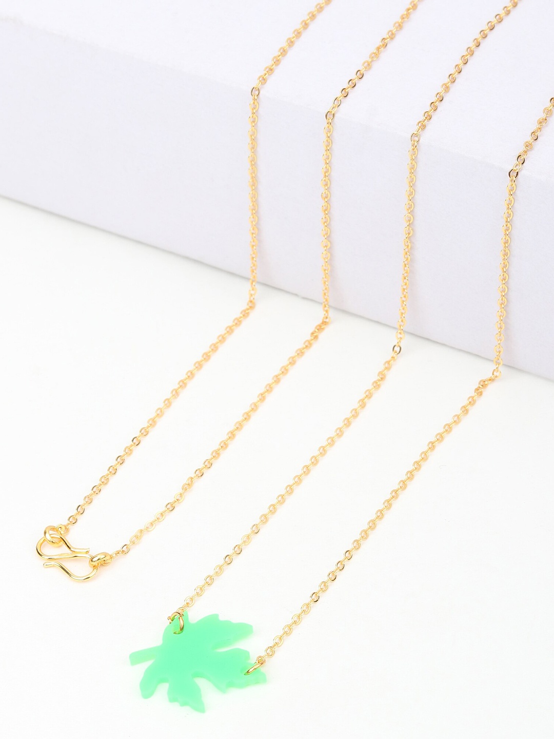 

Goldnera Women Fluorescent Green & Gold-Toned Maple Leaf Pendant With Chain