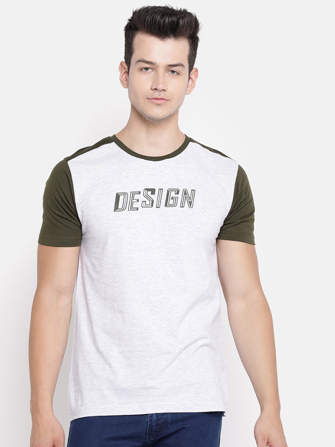 

V2 Value & Variety Men Green & White Colourblocked T-shirt