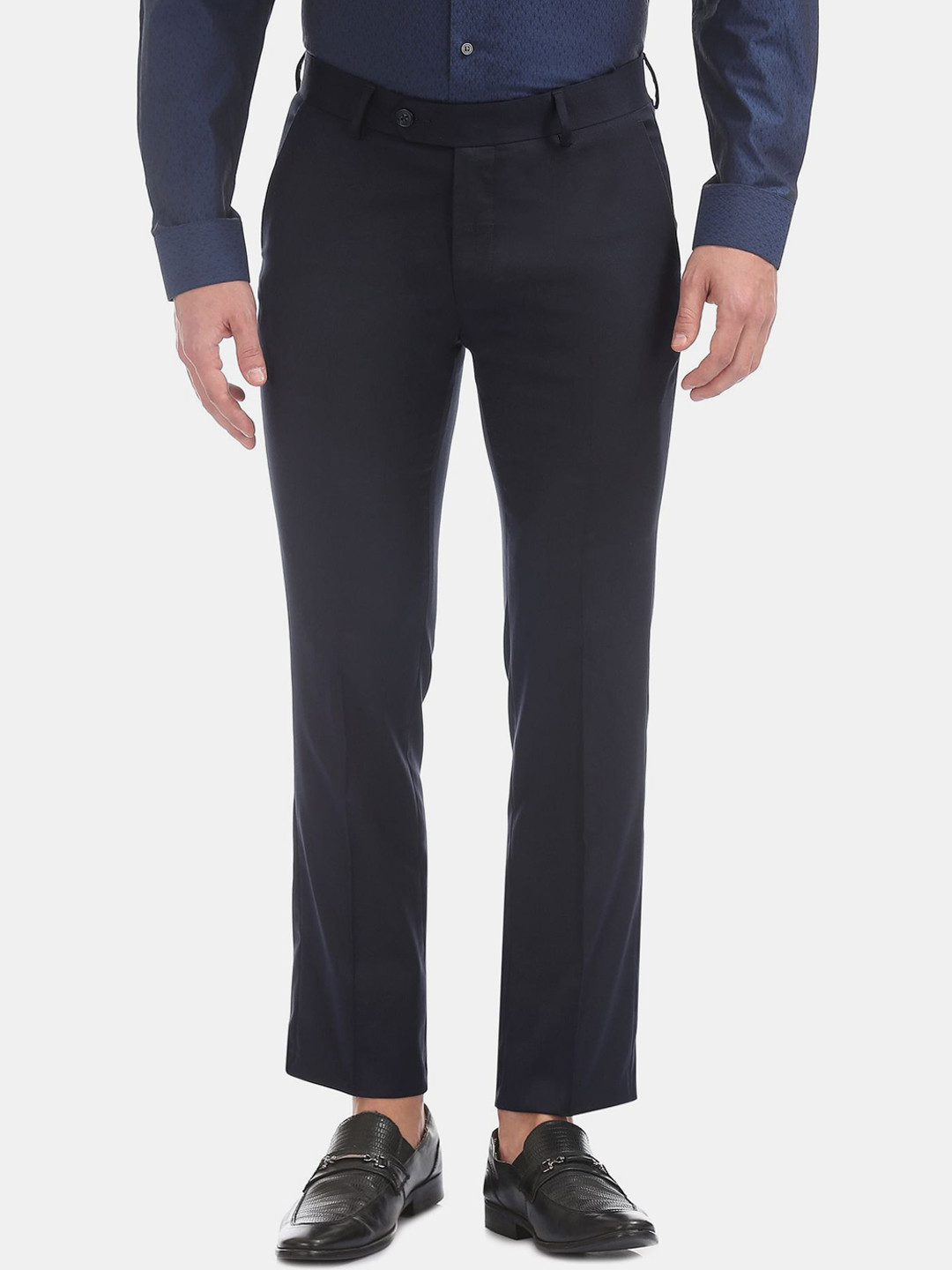 

AD By Arvind Men Navy Blue Regular Fit Cropped Trousers