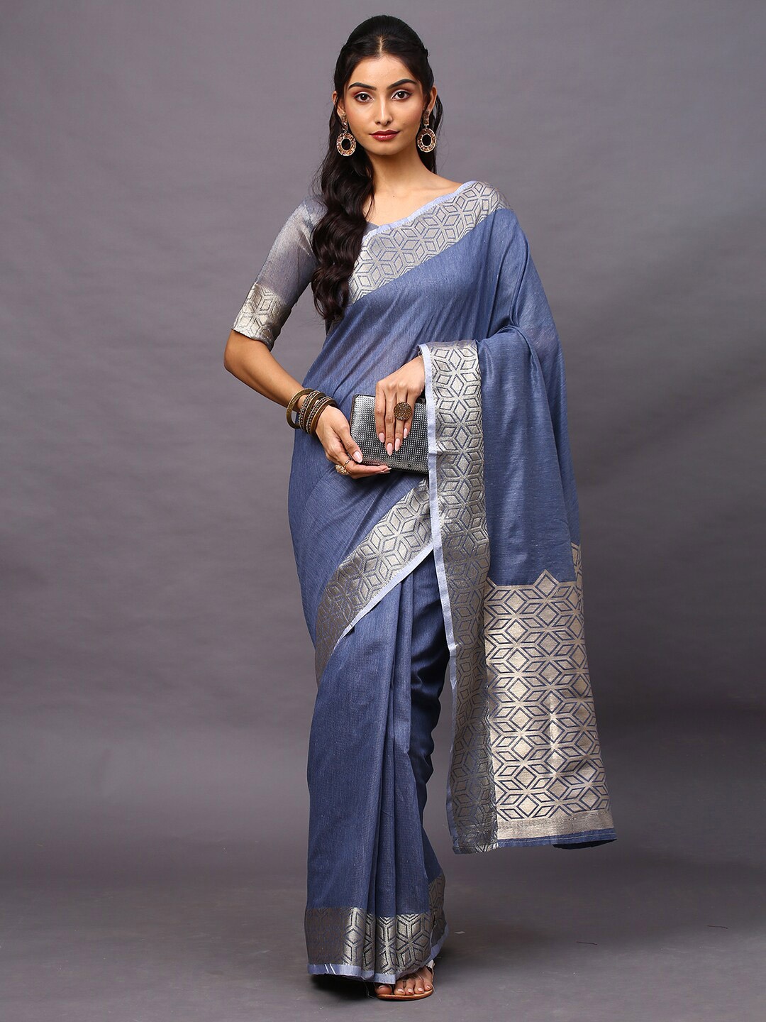 

Mitera Blue & Gold-Toned Linen Blend Taant Saree