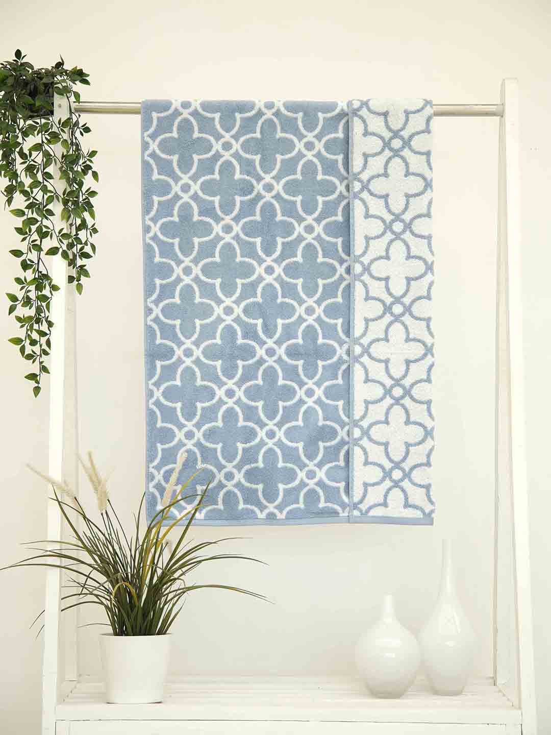 

Ariana Blue & White Printed 600 GSM Cotton Reversible Bath Towel
