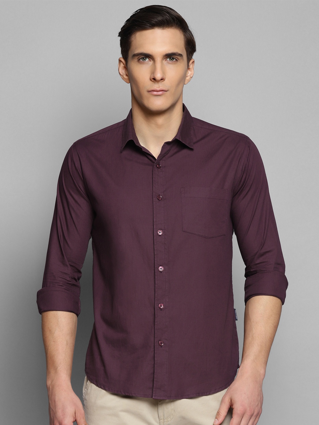 

Allen Cooper Men Burgundy Slim Fit Cotton Semiformal Shirt