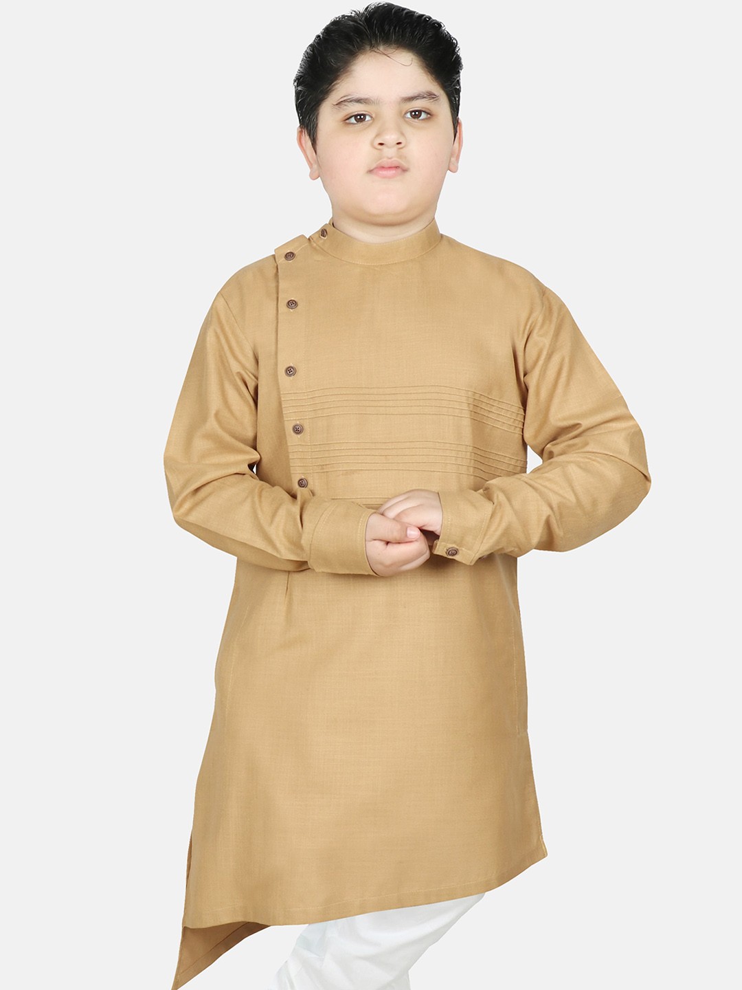 

SG YUVRAJ Boys Beige Thread Work Kurta