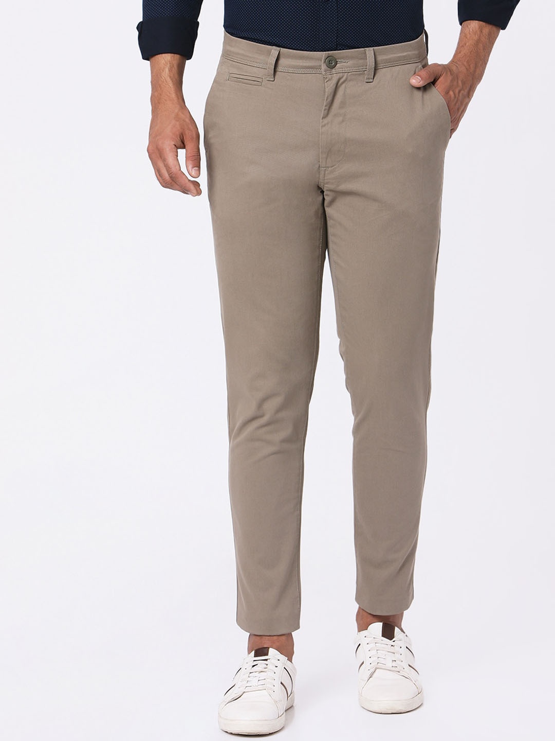 

MERCHANT MARINE Men Khaki Solid Slim Fit Chinos