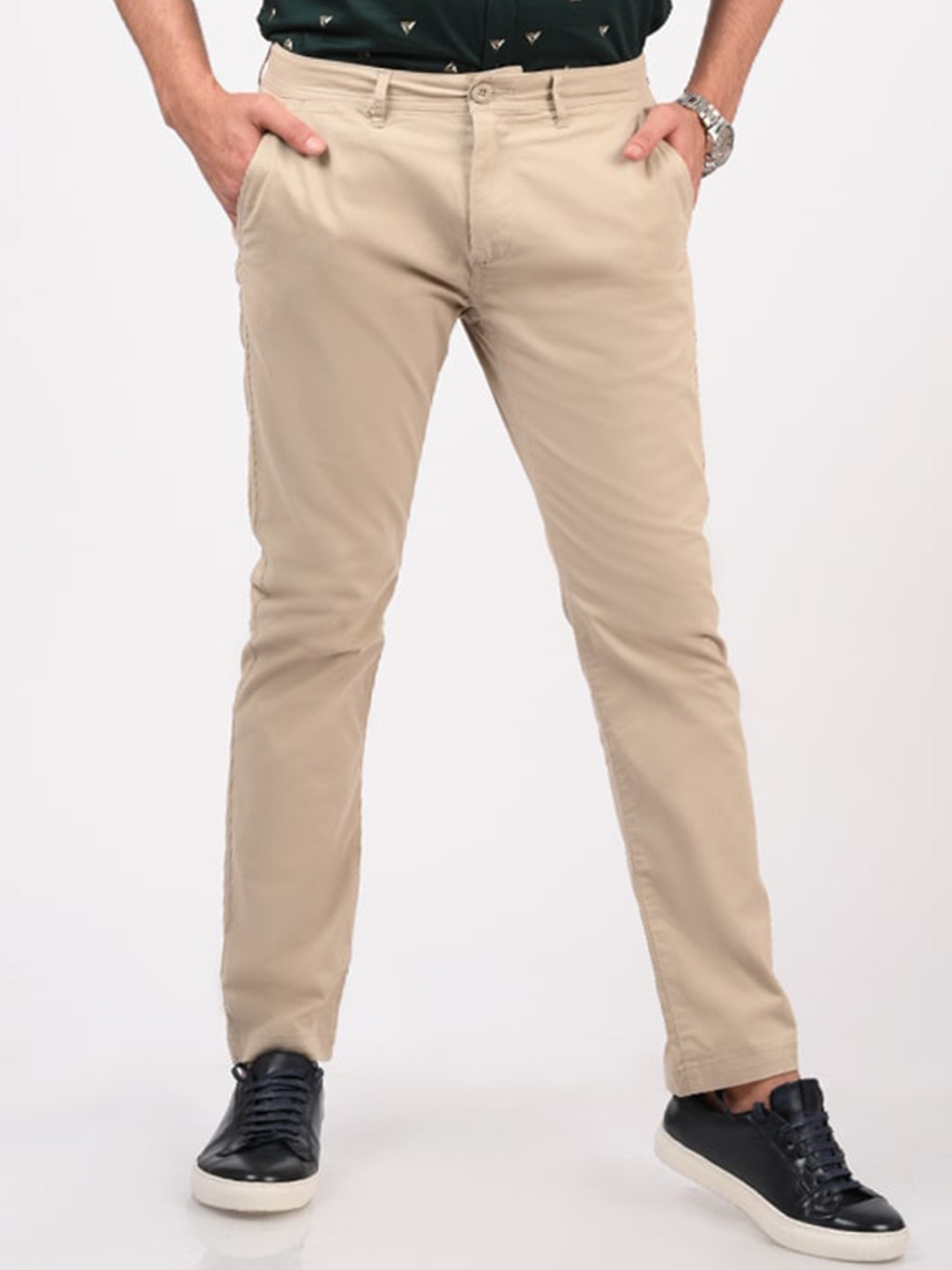

MERCHANT MARINE Men Beige Slim Fit Chinos Trousers