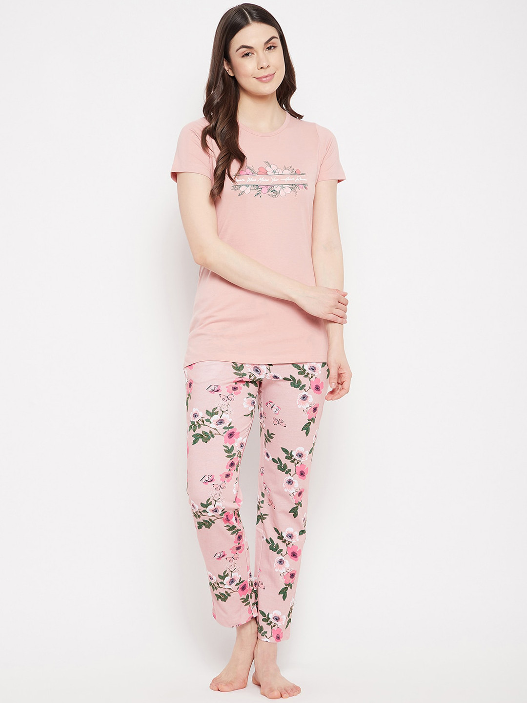

MADAME M SECRET Women Peach Floral Print Night Suit