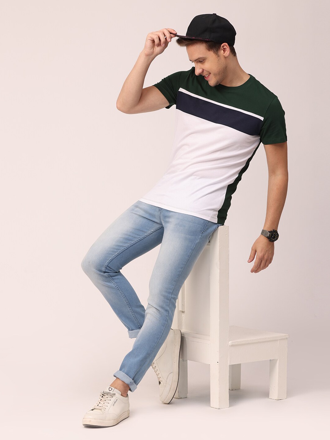 

Mast & Harbour Men Green & White Colourblocked Cotton T-shirt