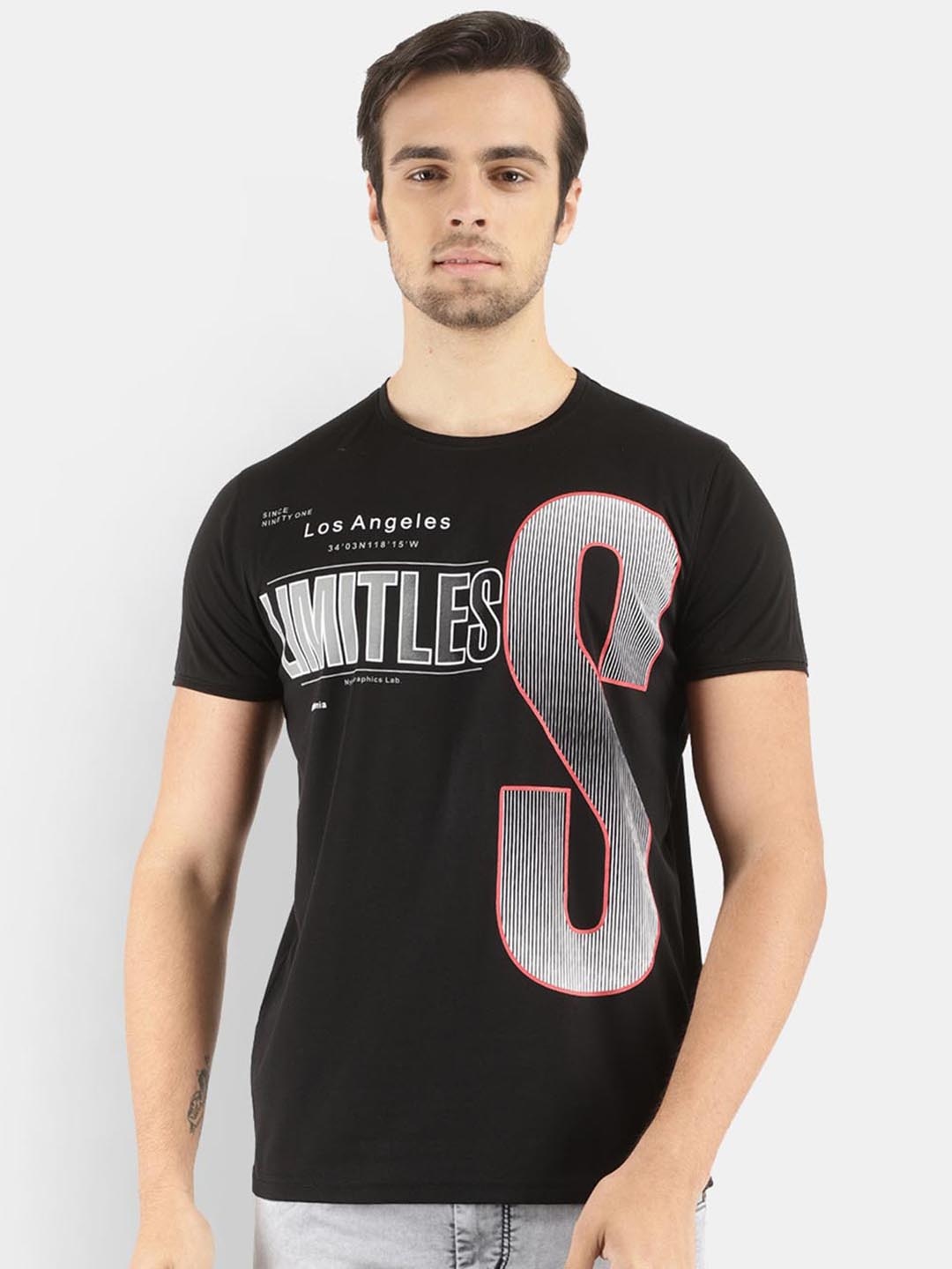 

V-Mart Men Black Typography Printed Slim Fit T-shirt