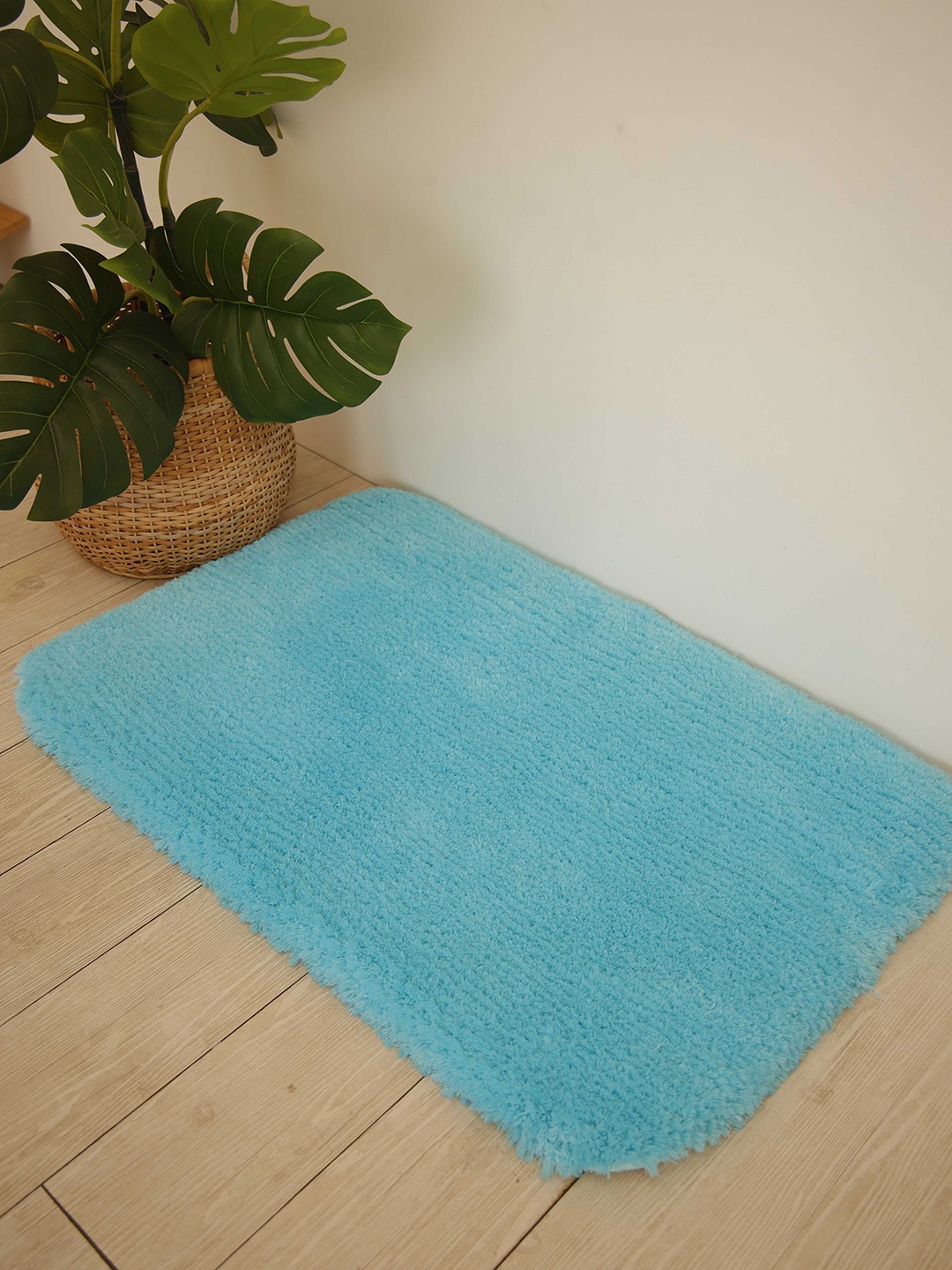 

Ariana Blue Solid Bath Rugs