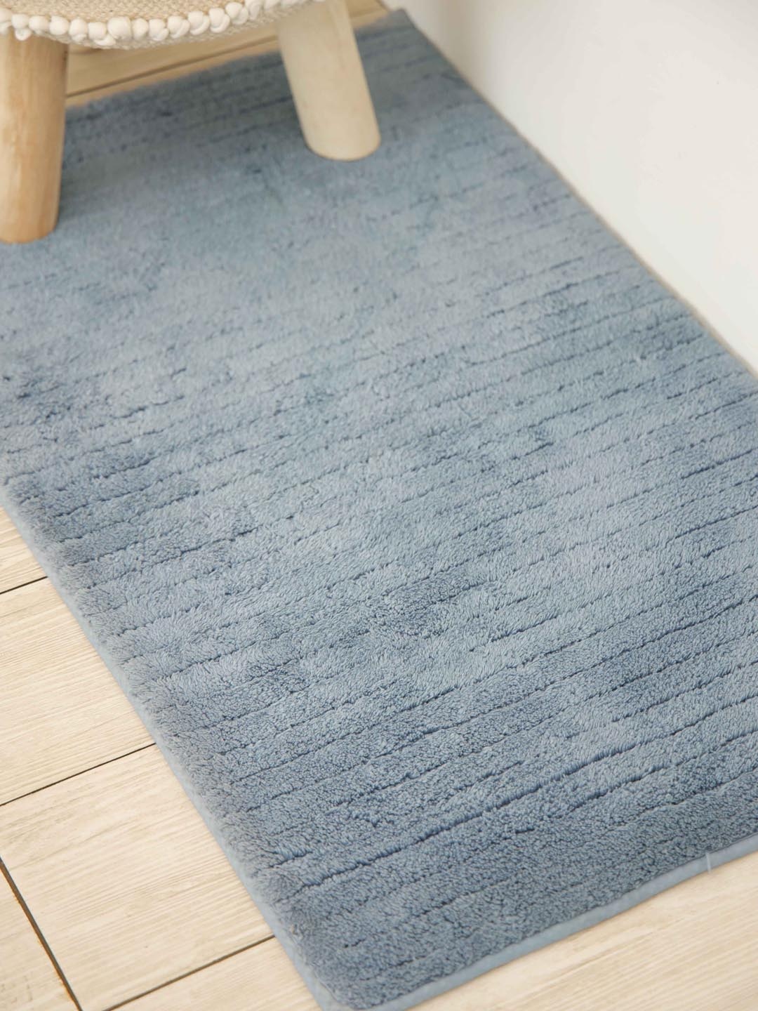 

Ariana Beige 380 GSM Cotton Anti-Skid Bath Mat, Blue