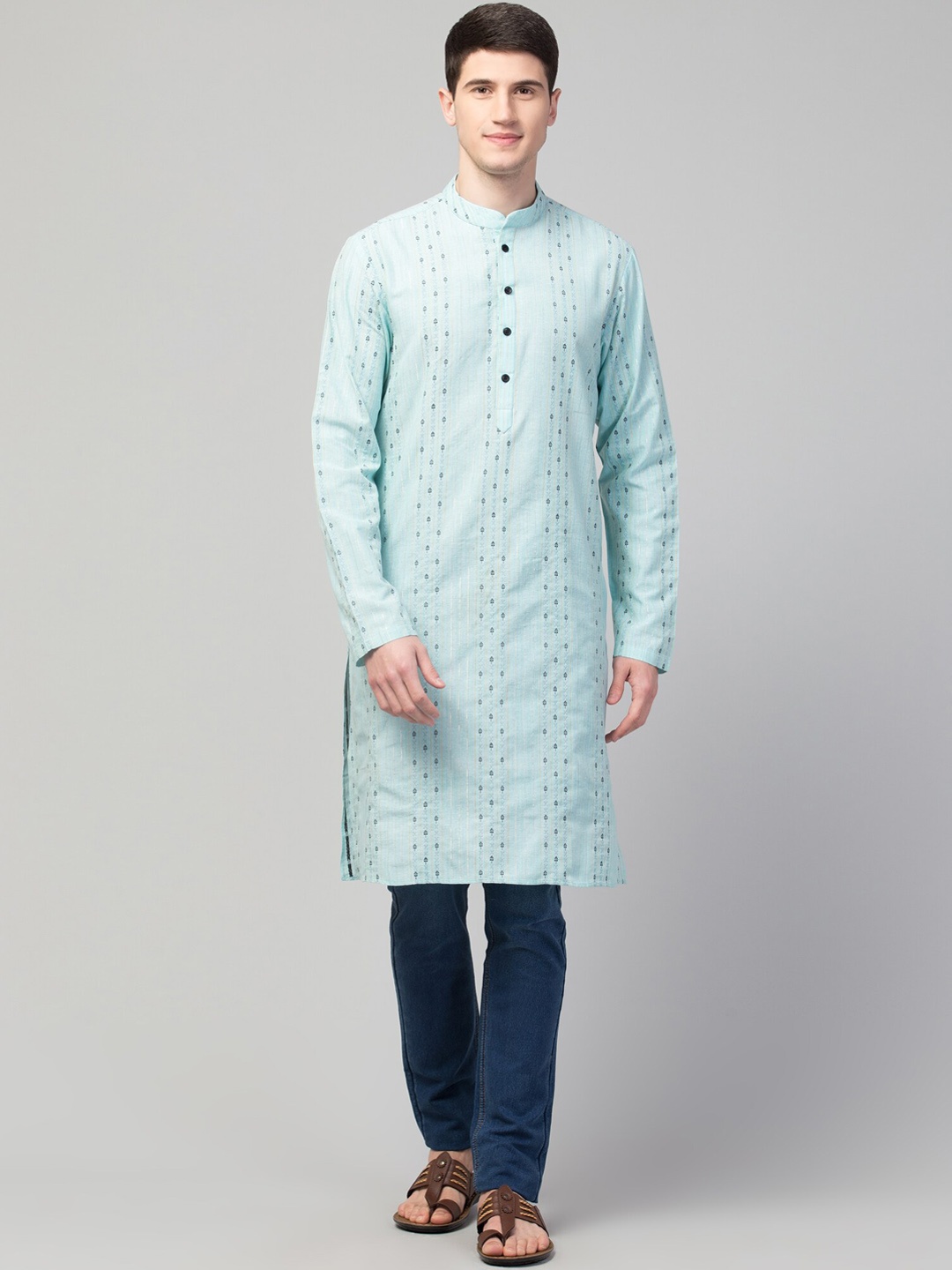 

Waahiba Men Blue & Black Ethnic Motifs Mandarin Collar Cotton Straight Kurta