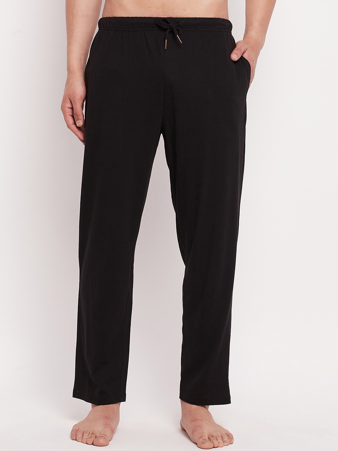 

Hypernation Men Black Solid Cotton Lounge Pants
