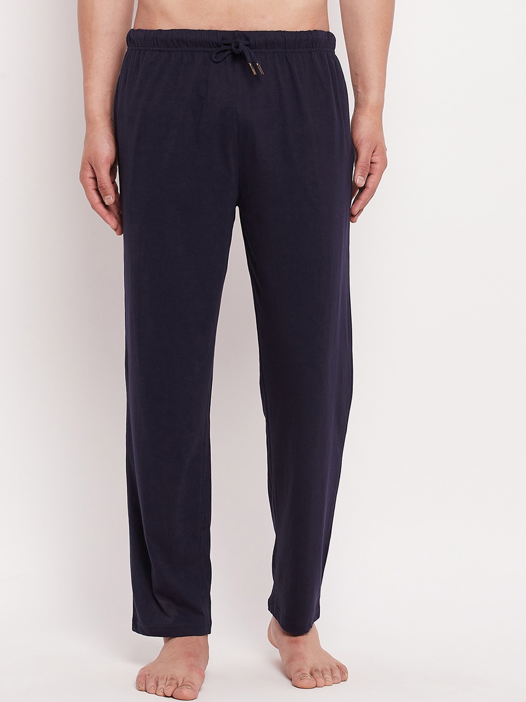 

Hypernation Men Navy Blue Cotton Knitted Lounge Pants