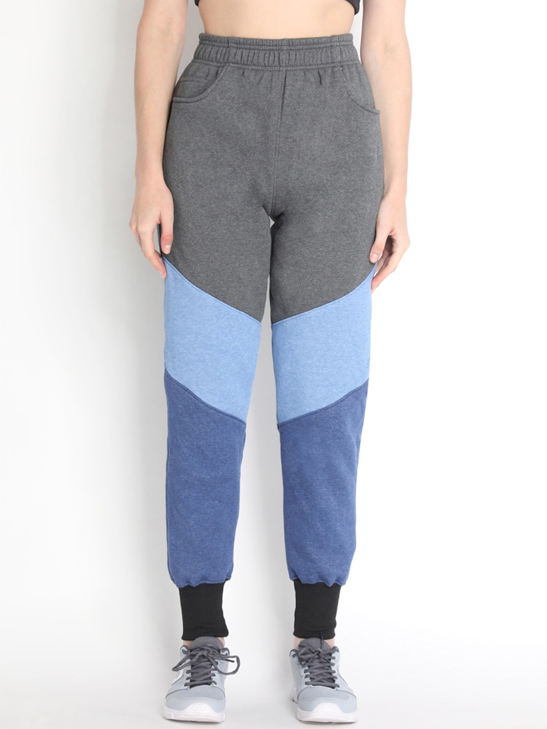 

CHKOKKO Women Grey & Blue Colourblocked Regular Fit Cotton Joggers