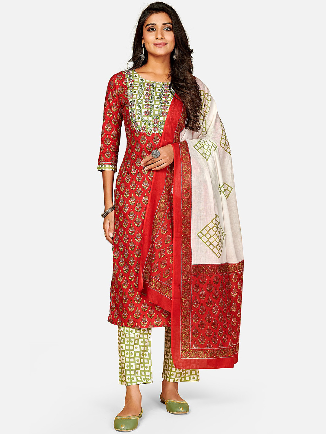 

Vbuyz Women Red Ethnic Motifs Printed Thread Work Pure Cotton Kurti with Trousers & With Dupatta