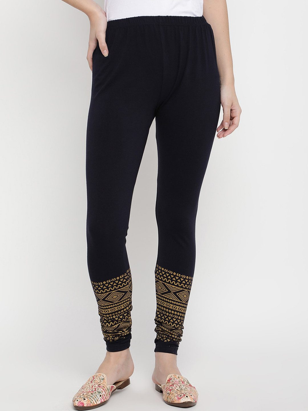 

V2 Value & Variety Women Navy Blue & Gold-Toned Printed Churidar Leggings