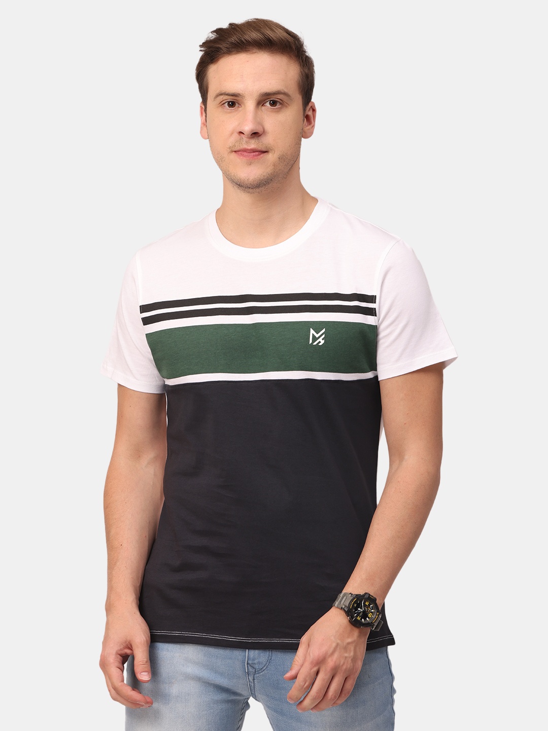 

Mast & Harbour Men White & Green Colourblocked Pure Cotton T-shirt