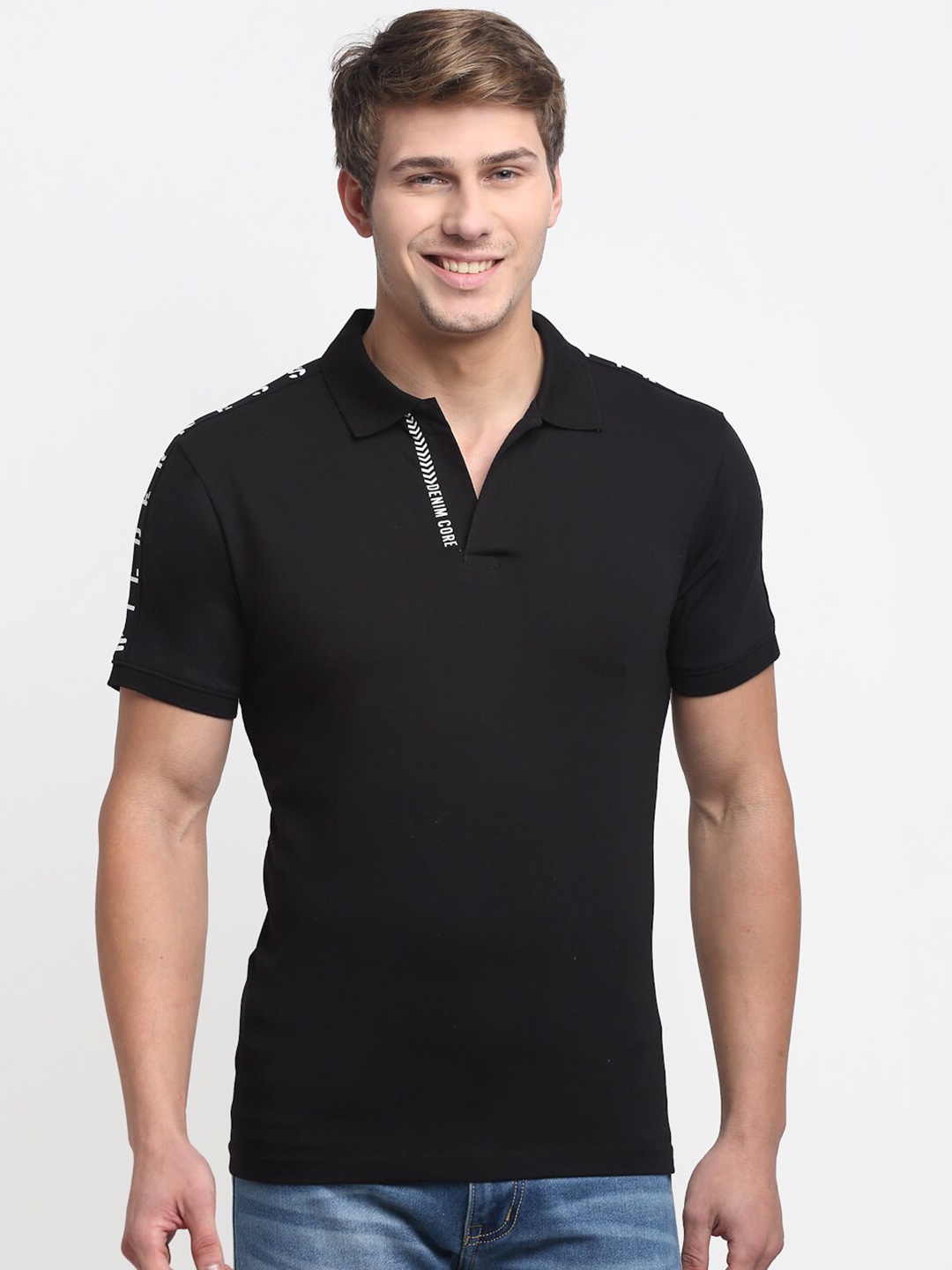 

VENITIAN Men Black Polo Collar Slim Fit Cotton T-shirt