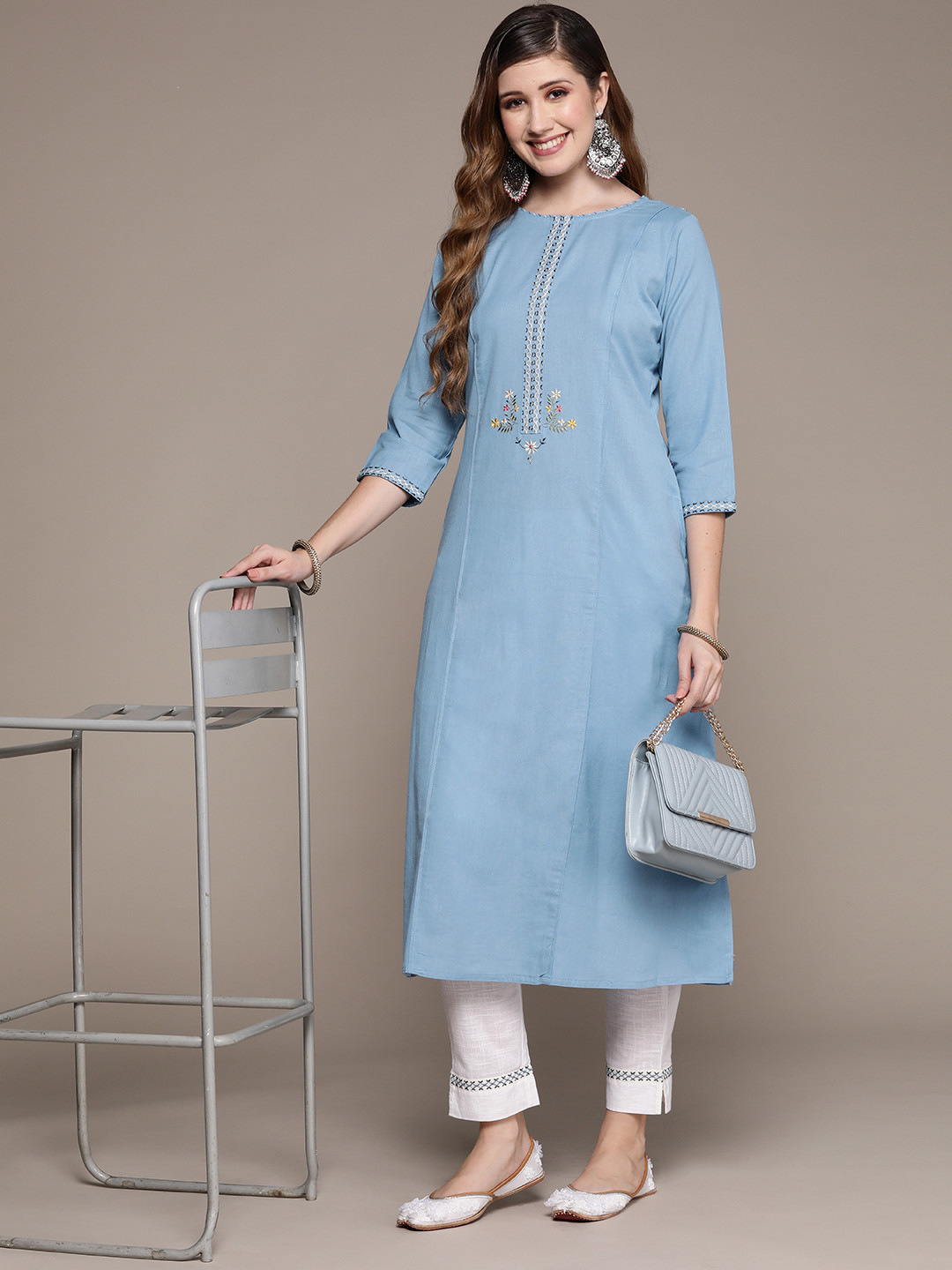 

Ishin Women Blue Floral Embroidered Pure Cotton Kurta with Trousers