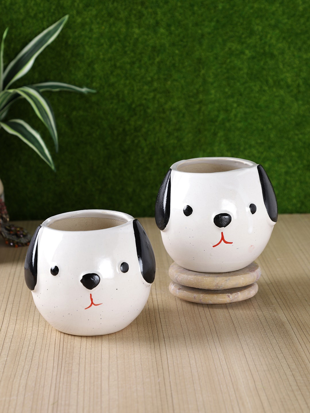 

Aapno Rajasthan Set Of 2 Dog Head Mini Pots, White