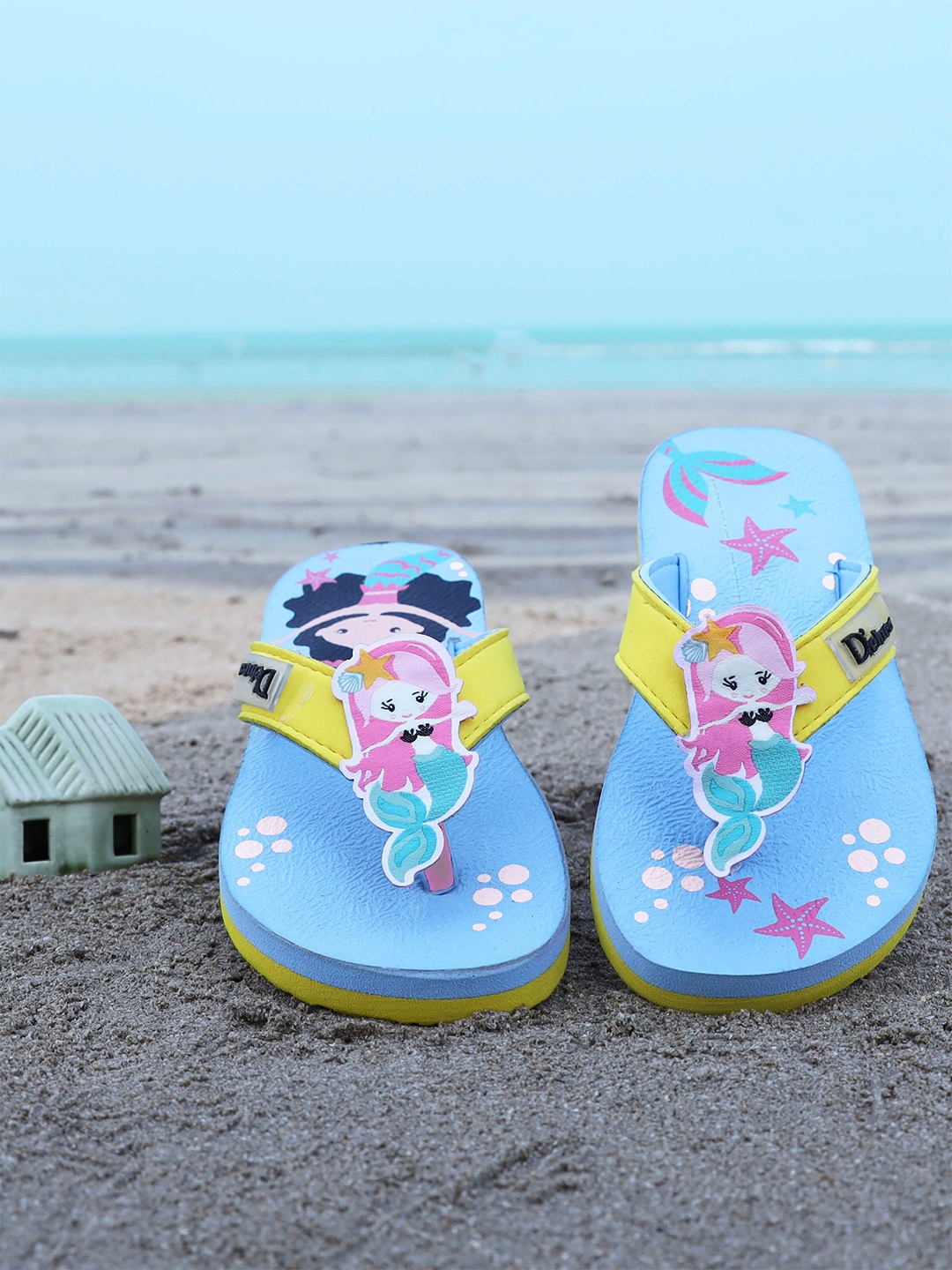 

DChica Girls Blue & Yellow Mermaid Flip Flops With Applique