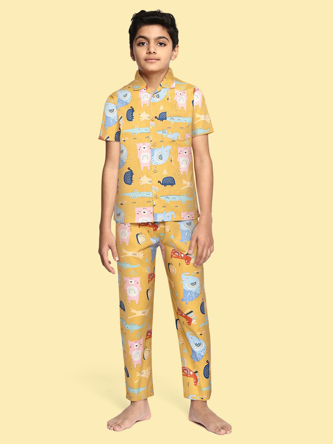 

NAUTI KIDZ Boys Brown & Blue Pure Cotton Conversational Print Pyjama Set