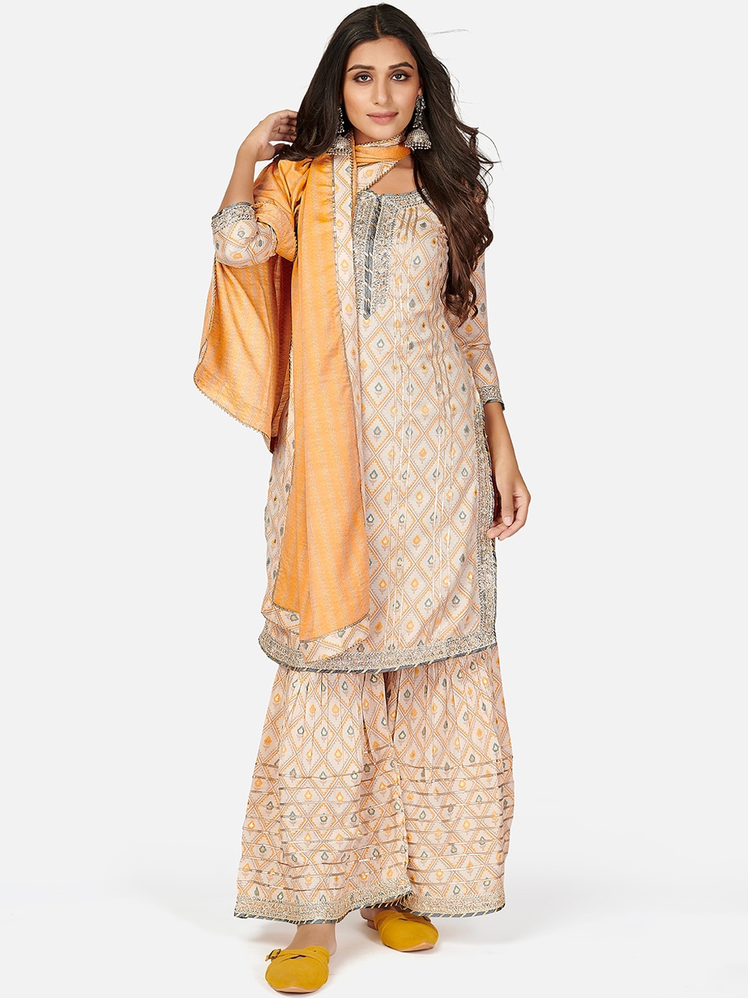 

Vbuyz Women Mustard Yellow Ethnic Motifs Printed Kurta with Sharara & With Dupatta