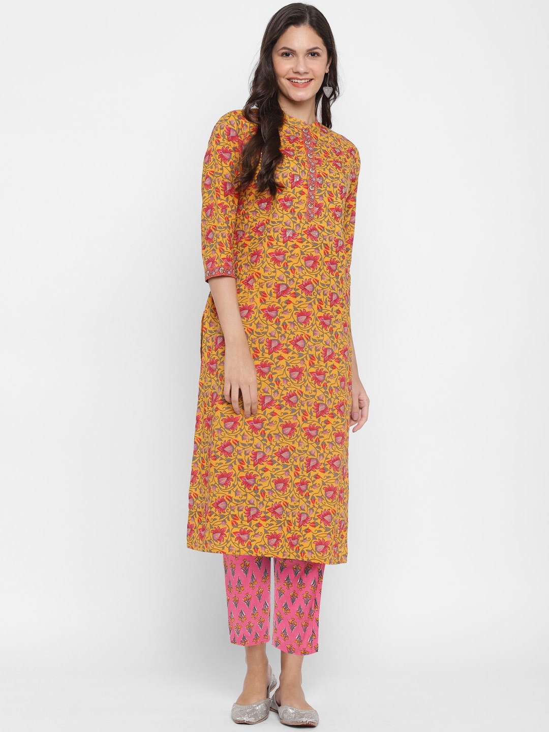 

Vbuyz Women Mustard Yellow Floral Printed Pure Cotton Kurta with Trousers