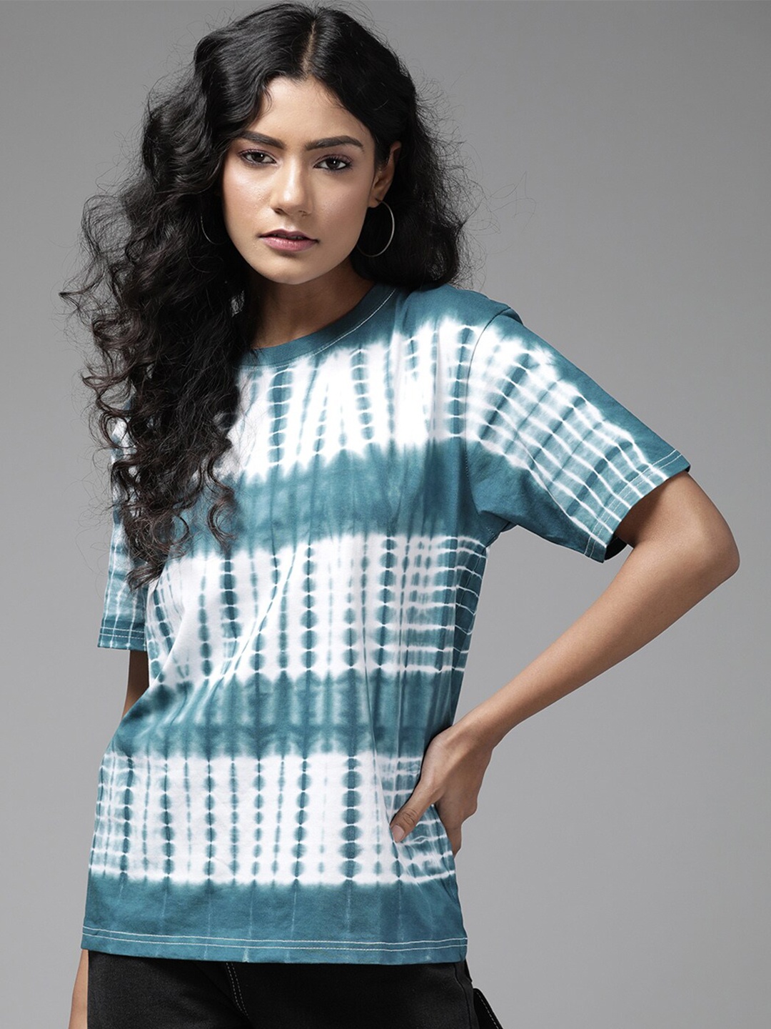 

The Dry State Women Teal & White Tie and Dye Dyed Cotton Loose T-shirt