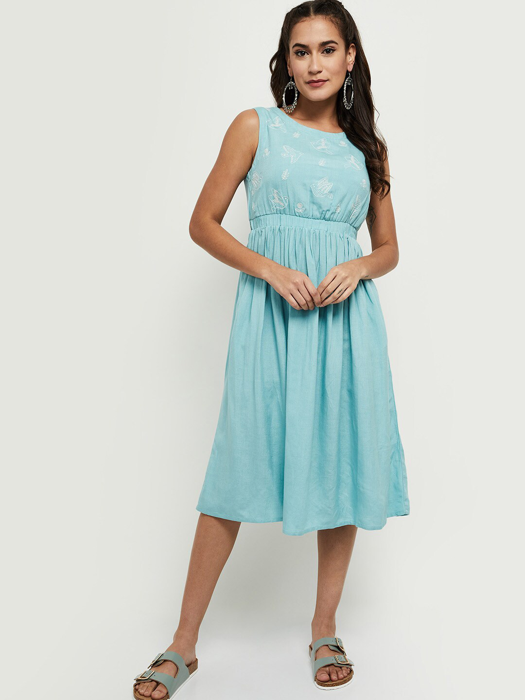 

max Women Blue Embroidered Dress
