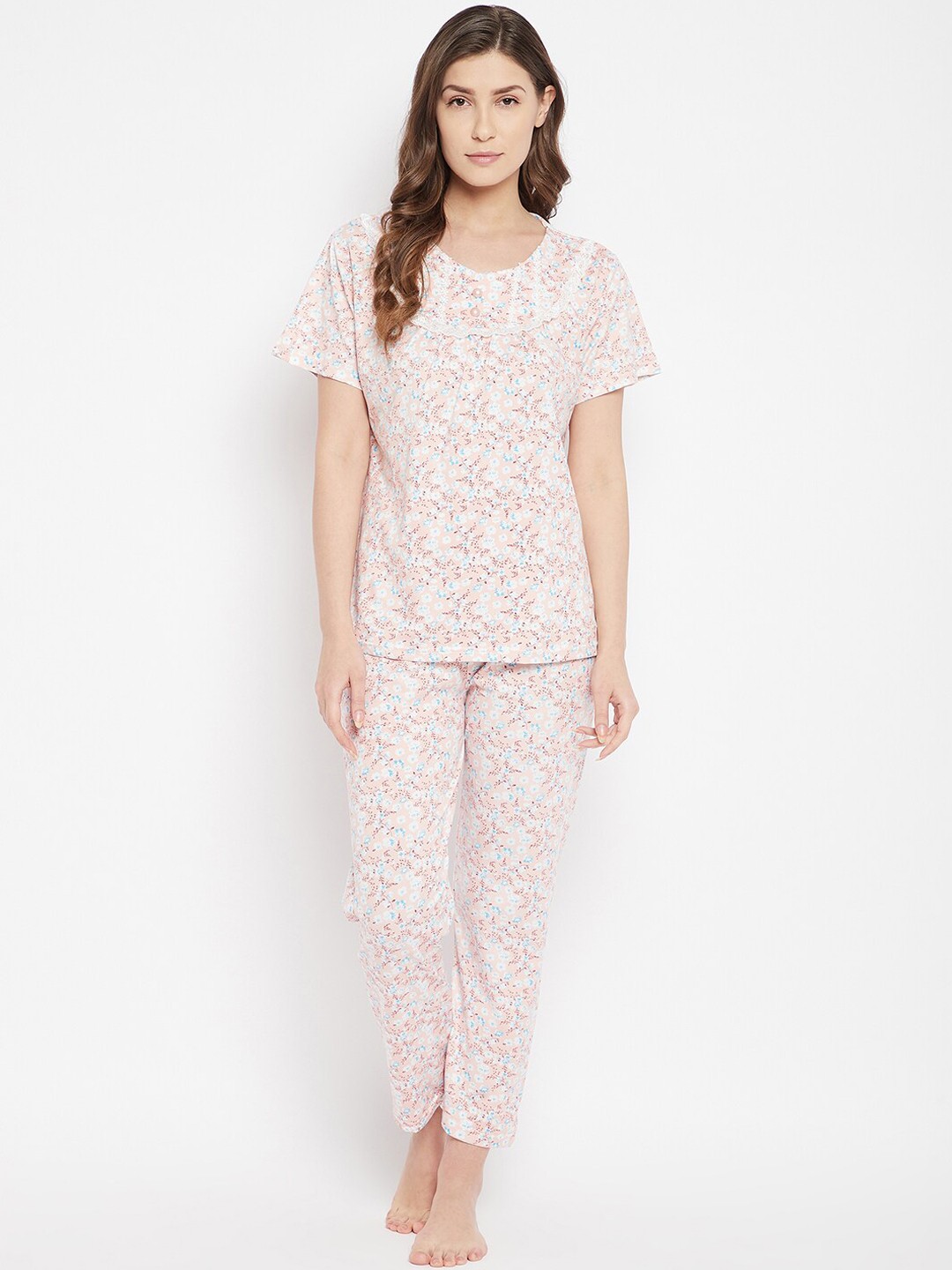 

Camey Women Peach-Coloured & White Printed Nightsuit