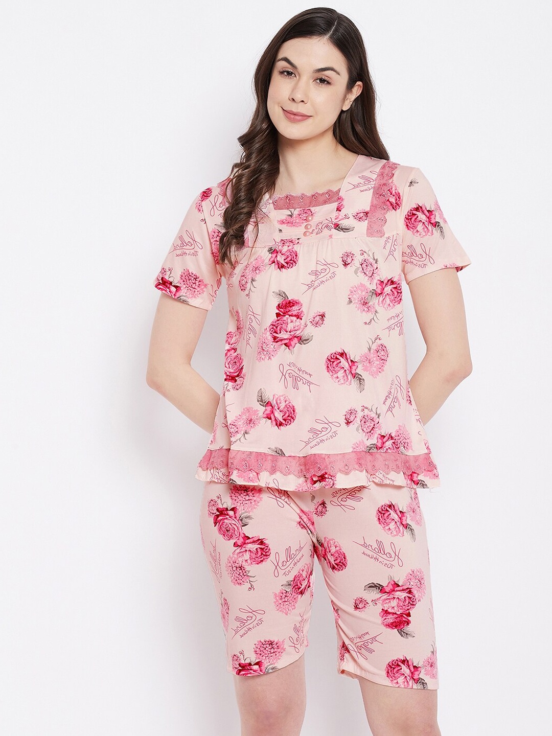 

Camey Women Peach-Coloured & Red Printed Night suit