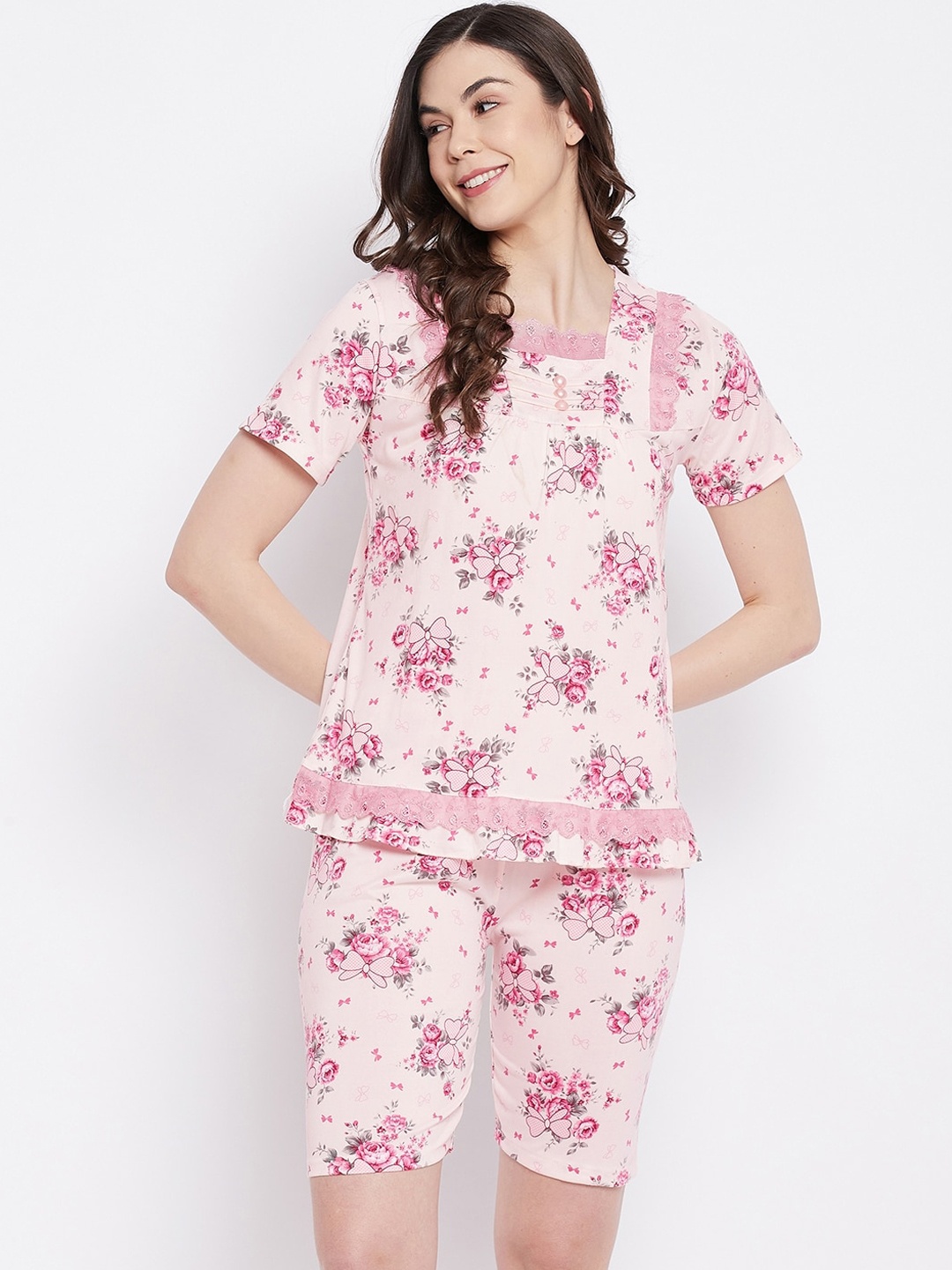 

Camey Women Peach-Coloured & Grey Floral Printed Night suit