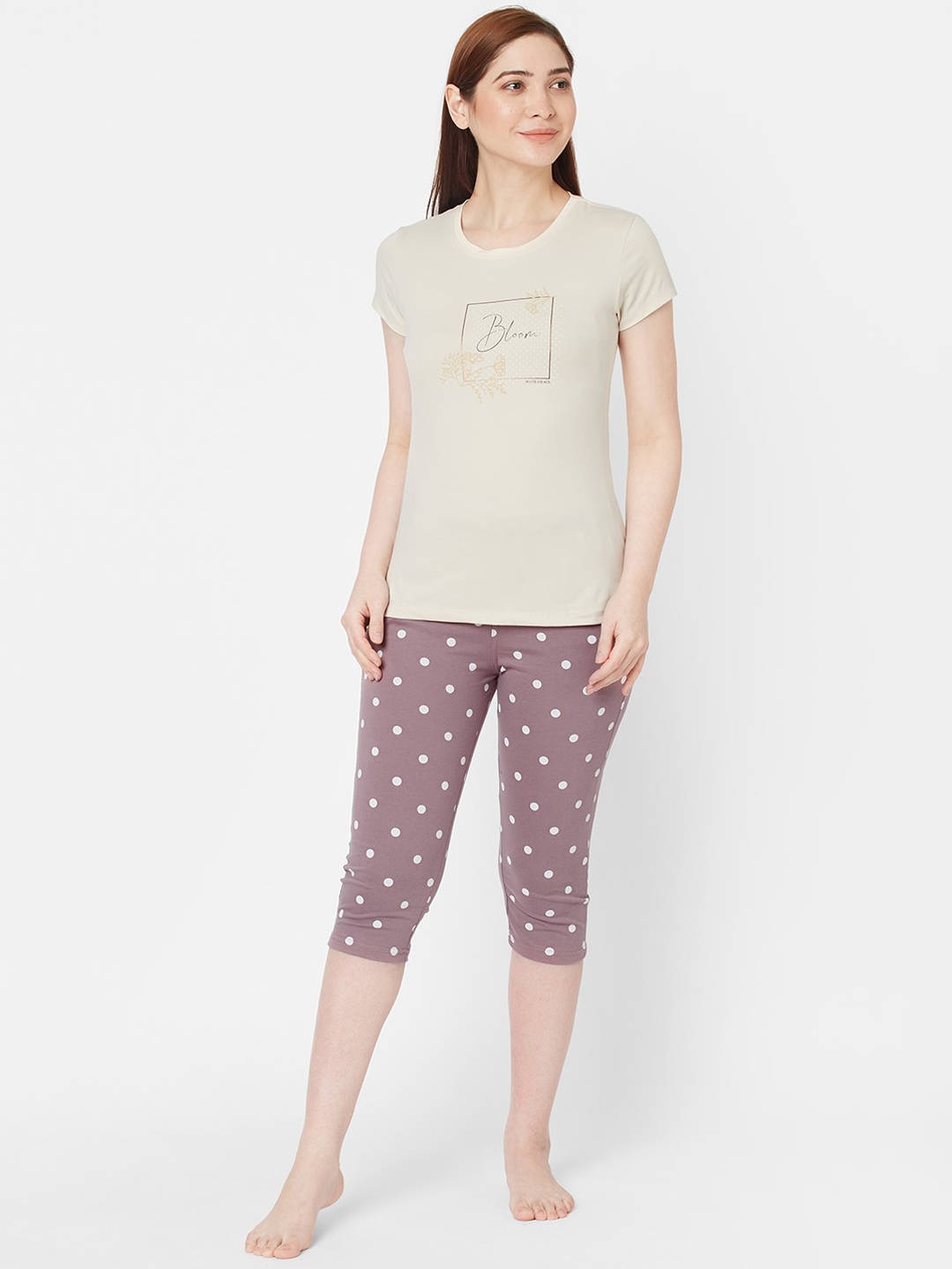 

Sweet Dreams Women Beige & Mauve Printed Night suit
