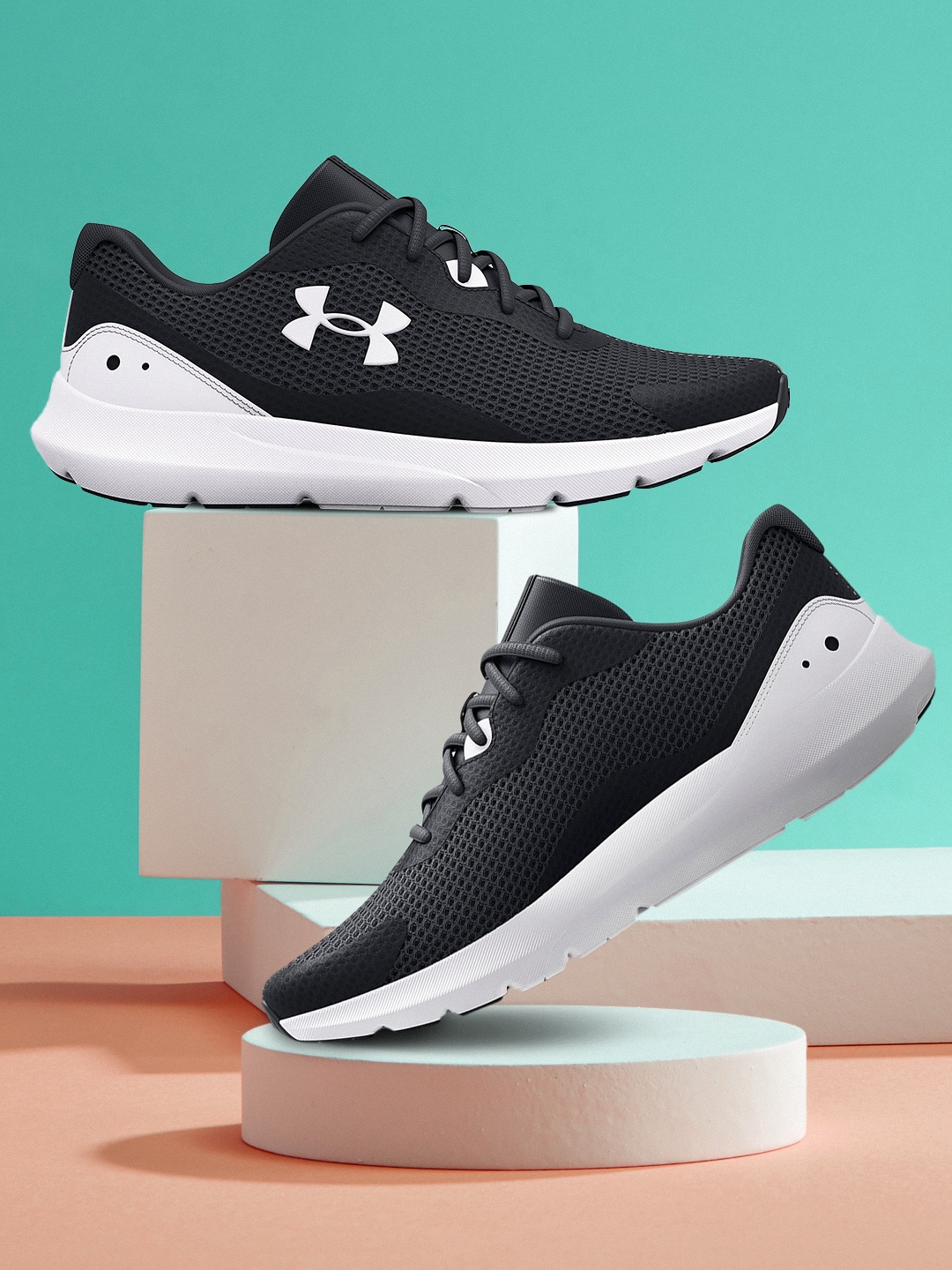 

UNDER ARMOUR Men Black Surge 3 Running Shoes
