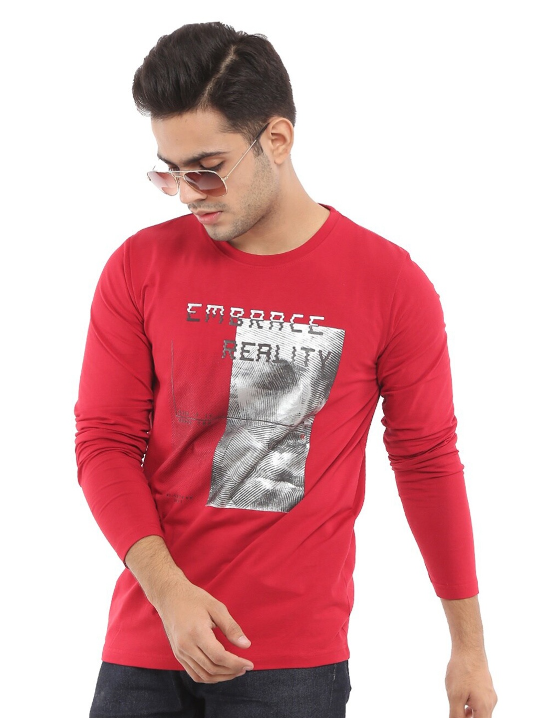 

V-Mart Men Red & Grey Typography Printed Slim Fit T-shirt