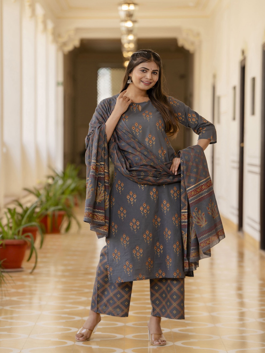 

Nayo Women Charcoal Grey & Gold Ethnic Motifs Print Cotton Straight Kurta Palazzos Dupatta