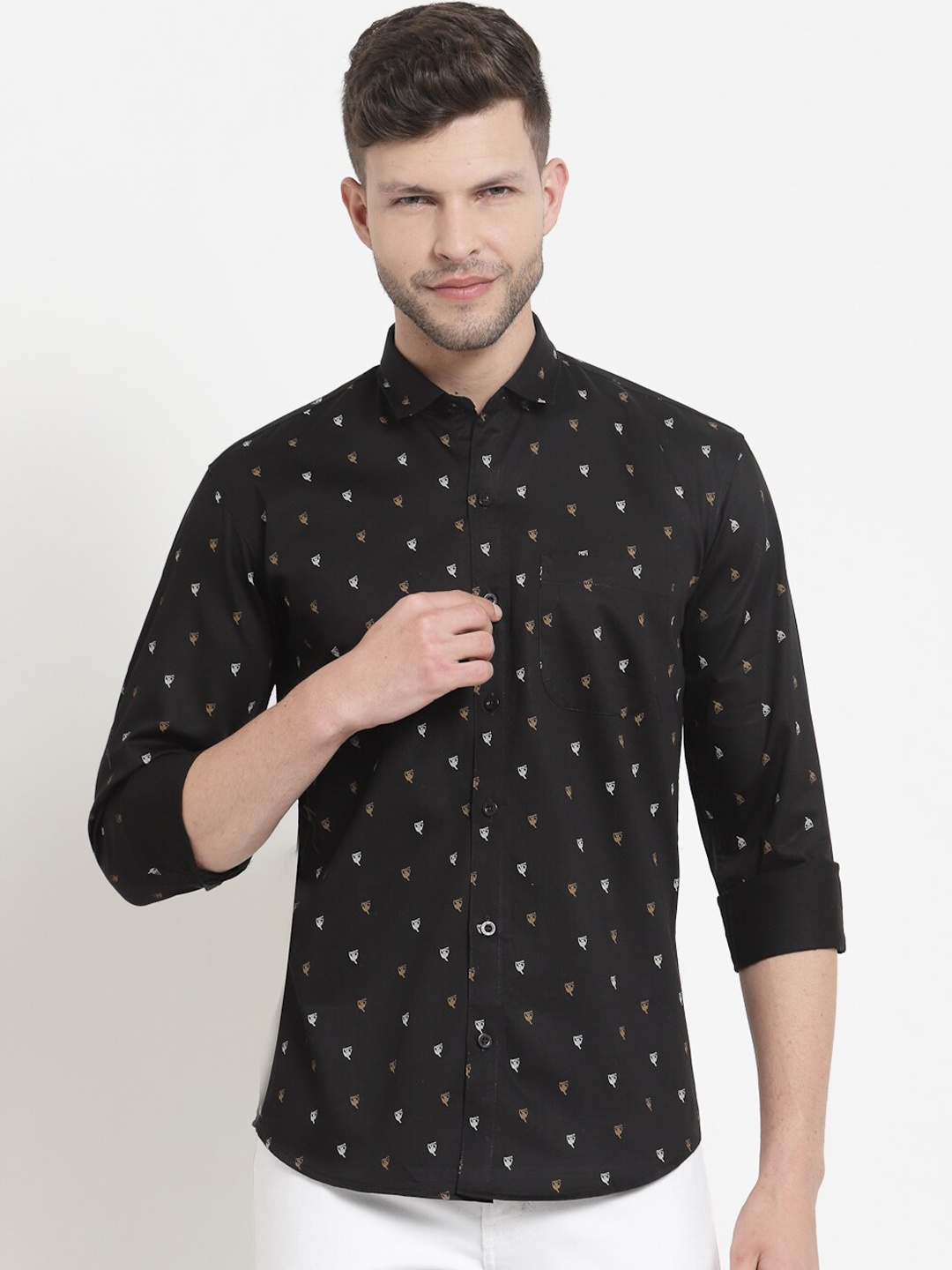 

Emerals Men Black & White Pure Cotton Standard Geometric Print Casual Shirt