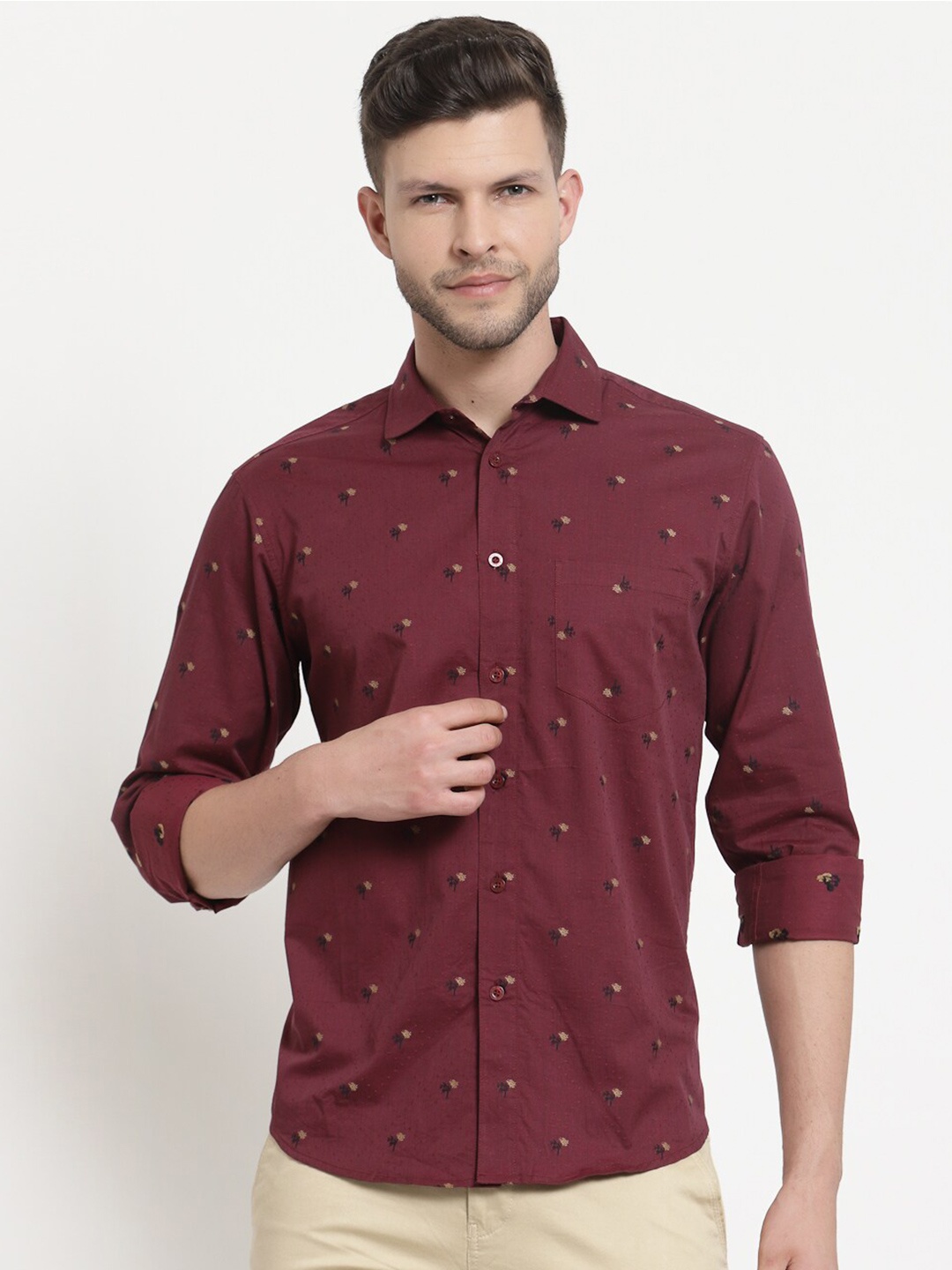 

Emerals Men Maroon & Beige Standard Floral Printed Casual Shirt